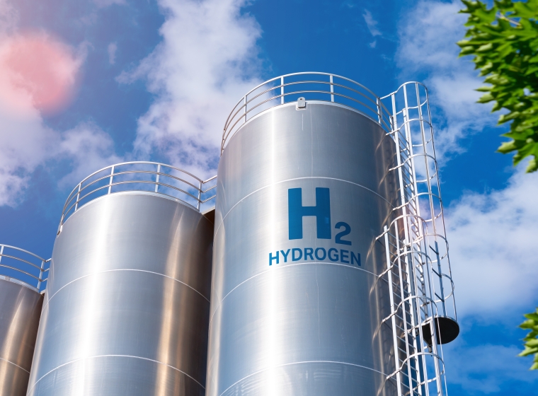 hydrogen gas for clean electricity solar and windturbine facility