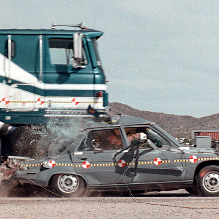 1985-TEC-crash testing