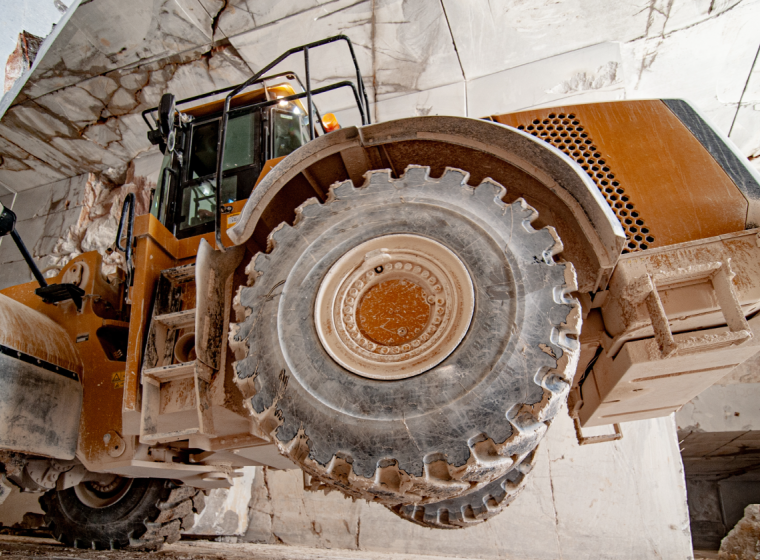 Safety & Design Evaluations for Industrial & Heavy Equipment Tractor