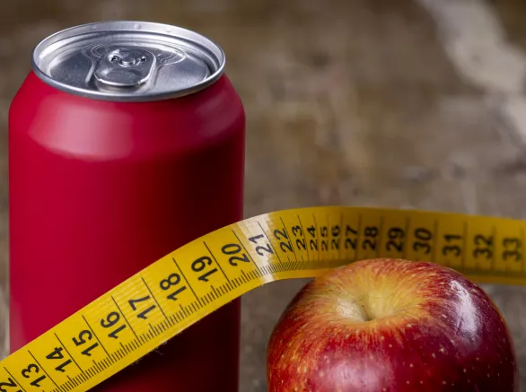 Apple representing types of overweight