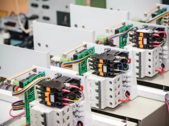 Circuit breaker