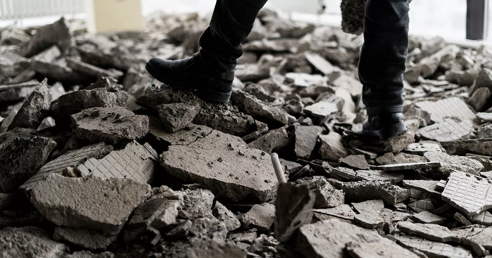 External Hazard & Risk Assessment: Earthquakes, Floods, Explosions & Earth Movement 