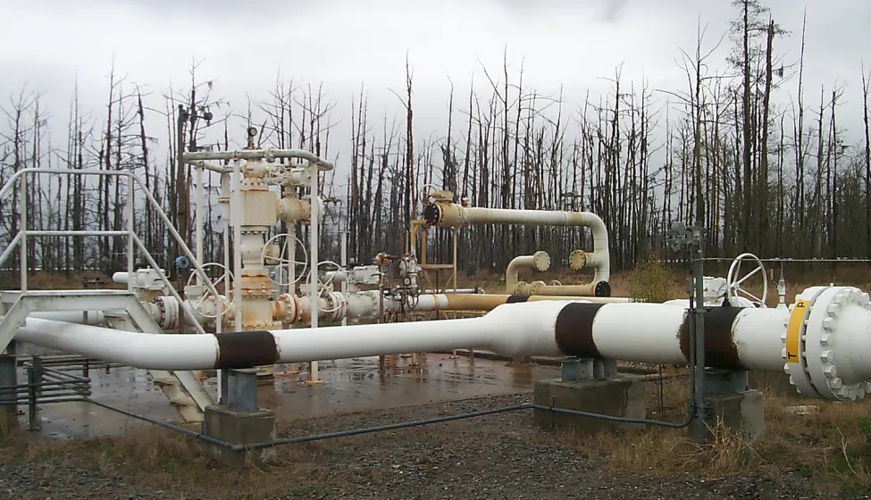 gas storage wells with leak